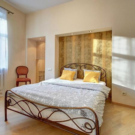 Romantic City Center Apartment In Old Town VNO Eksteriør billede