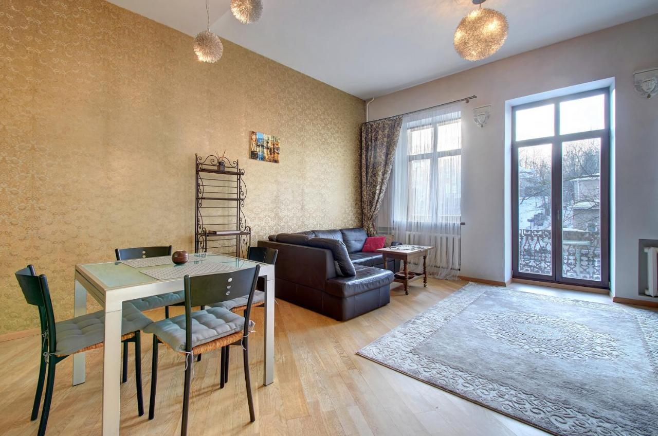 Romantic City Center Apartment In Old Town VNO Eksteriør billede