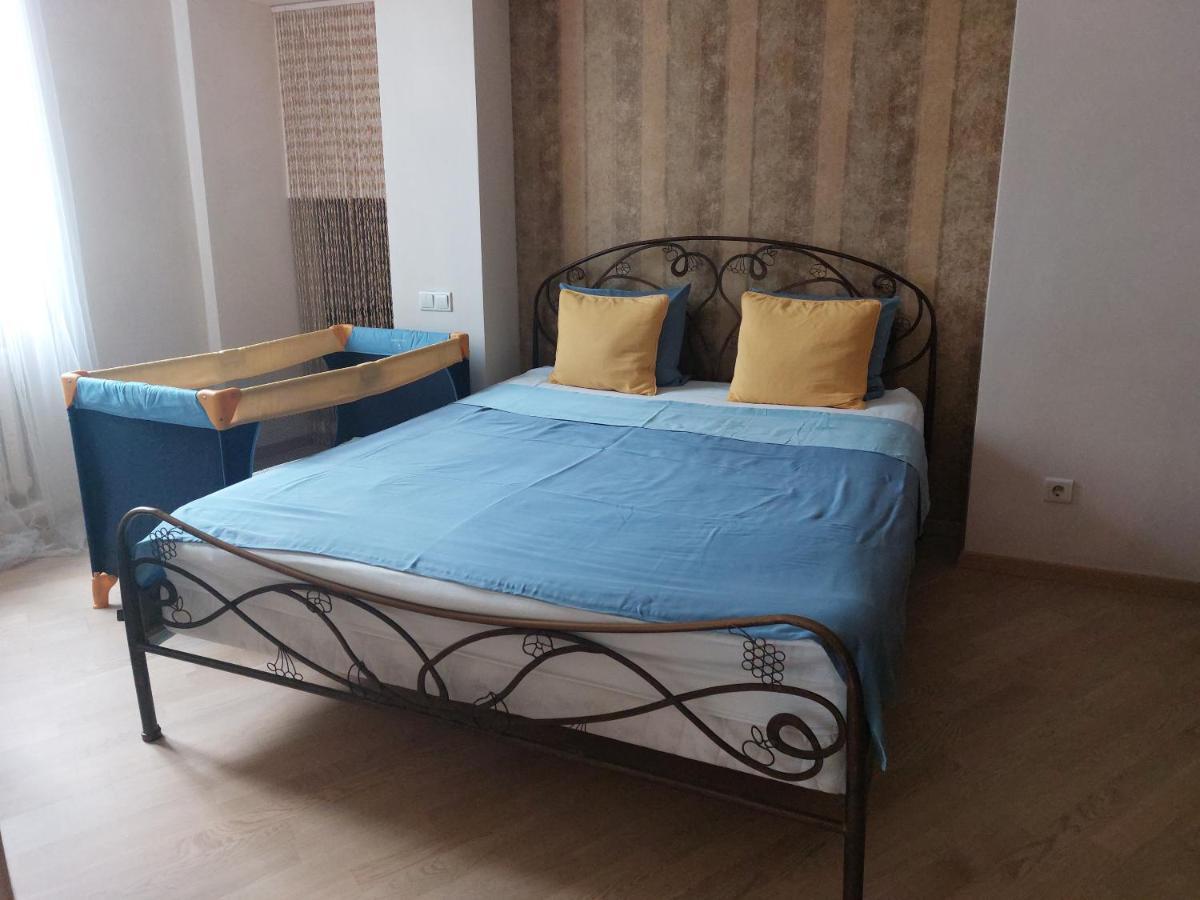 Romantic City Center Apartment In Old Town VNO Eksteriør billede